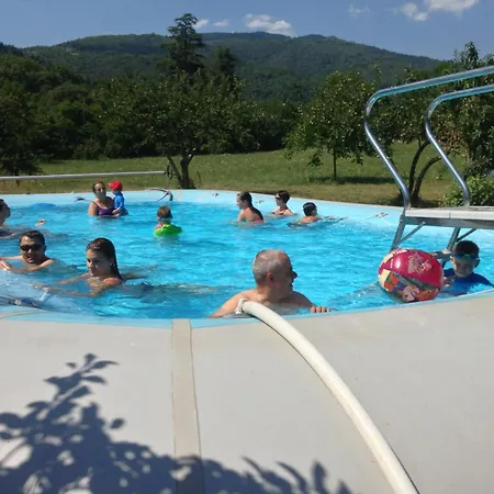 Chalet Domaine Lou Cevenol *